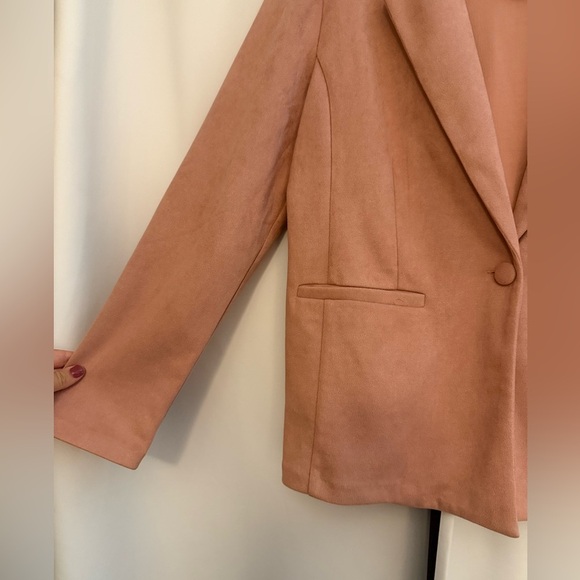 Cato Women's Blazer in Soft Pink New without tags- size large - Picture 3 of 4